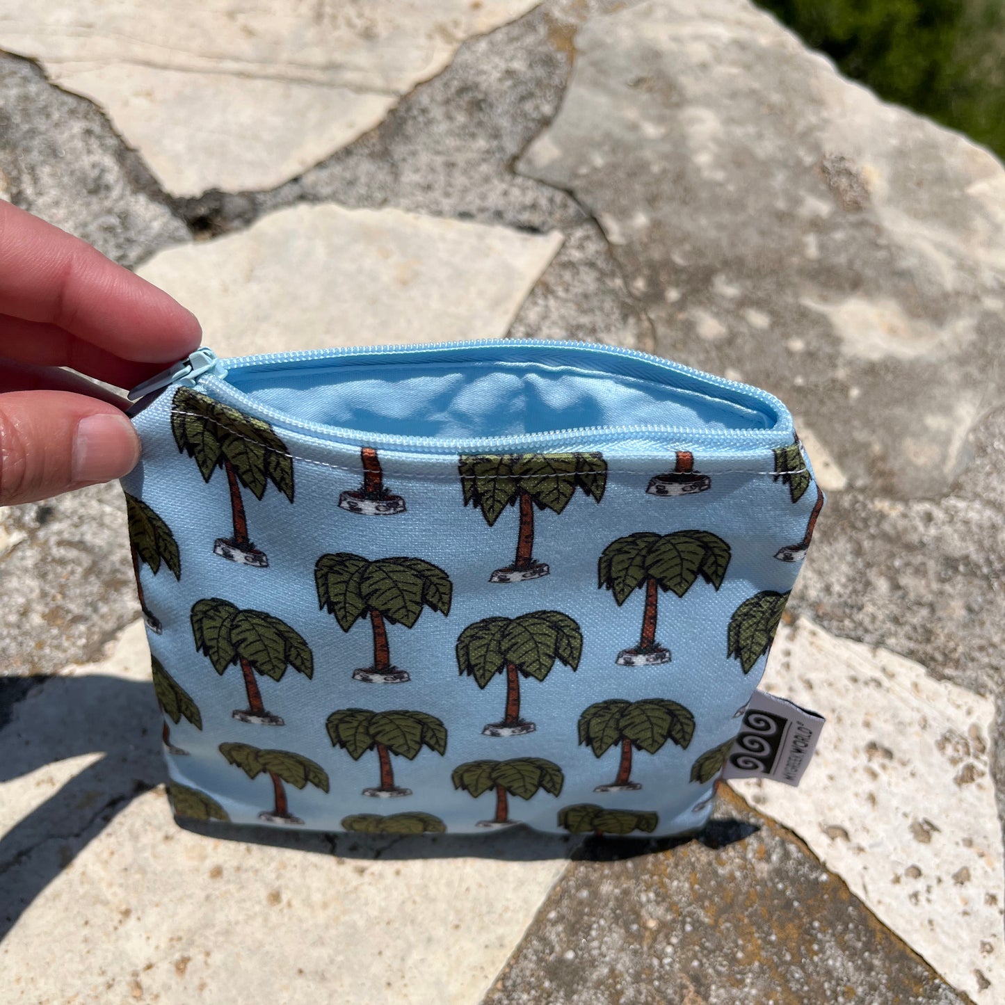 Maxi purse with palm trees