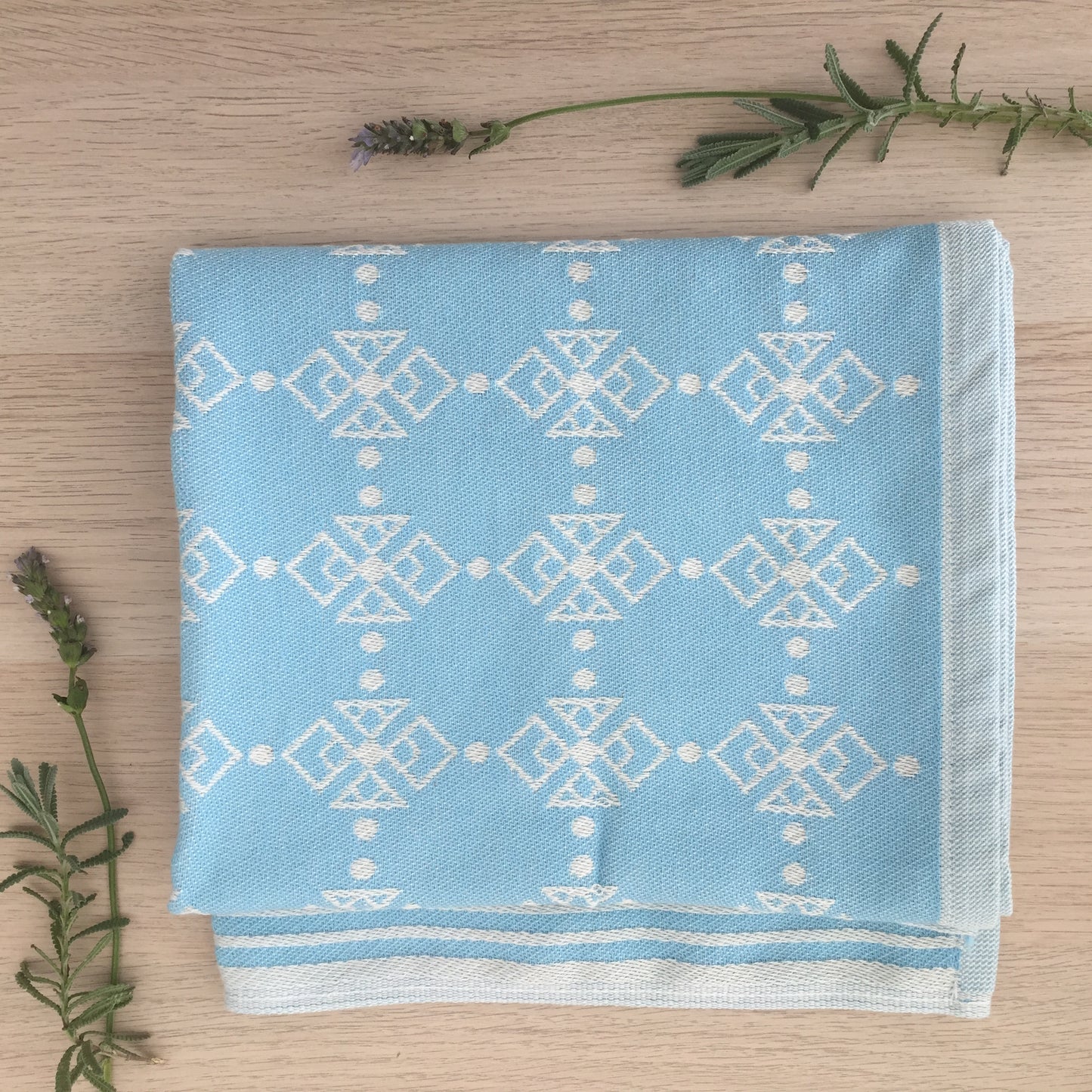 Horses woven bath towel