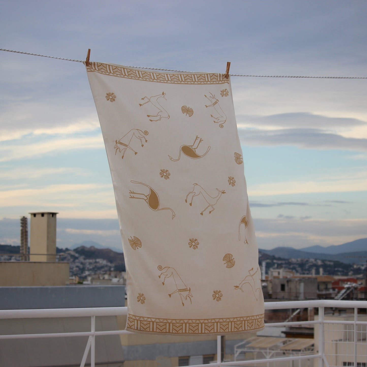 Animals woven bath towel