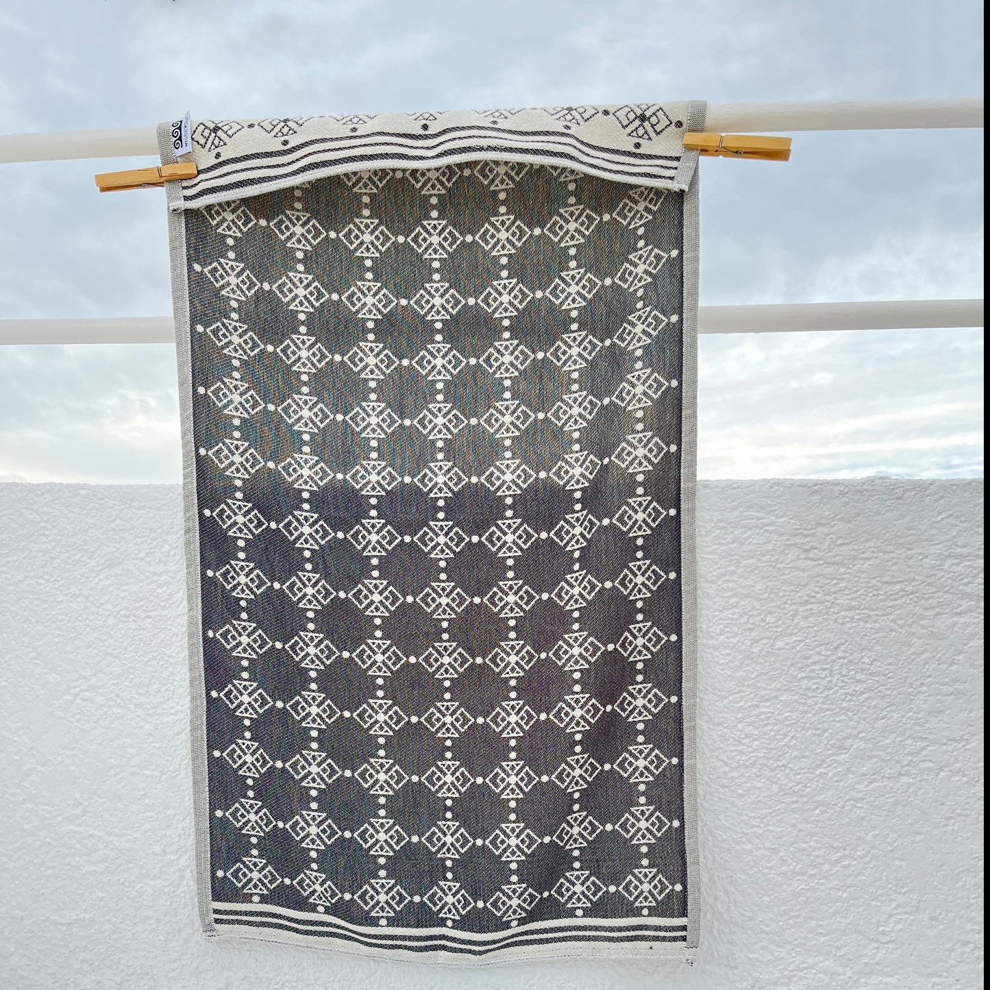 Horses woven bath towel